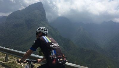 Robert Cameron Cycling on the  tour with redspokes
